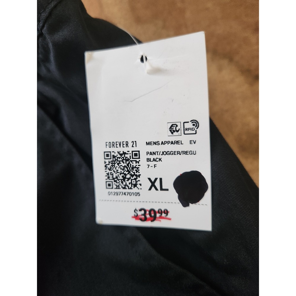 Forever 21 Men Jogger Pants XL Black Cargo Snap Button Ankle Athleisure Comfort - Picture 16 of 16